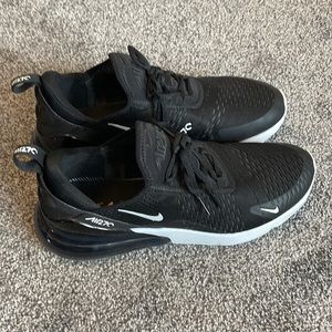 Nike Air Max 270